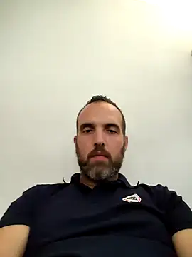 Snapshot of leon3875 chatting on February 2025 03:42:01 PM leon3875 online show from February 2025 03:42:01 PM