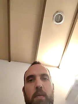 Snapshot of leon3875 chatting on March 2025 03:25:01 PM leon3875 online show from March 2025 03:25:01 PM