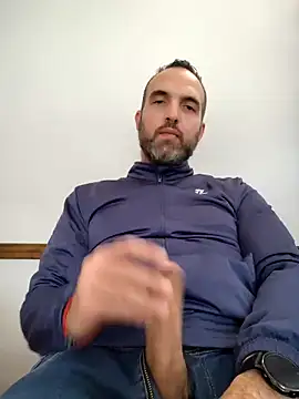 Snapshot of leon3875 chatting on September 2025 03:25:01 PM leon3875 online show from September 2025 03:25:01 PM