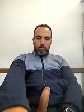 leon3875 online show from February 2026 03:29:01 PM