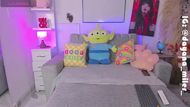  dayana miler online show from March 2025 01:05:01 AM