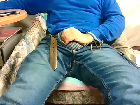 Giulio35 Pika online show from October 2025 07:49:02 PM