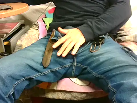 Giulio35 Pika online show from November 2025 06:45:02 AM