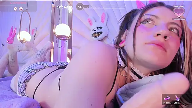 Snapshot of Broklinwhite_ chatting on January 2025 03:05:02 PM Broklinwhite online show from January 2025 03:05:02 PM