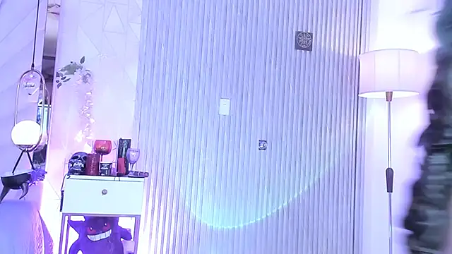 zephirahabney online show from October 2025 02:50:02 PM