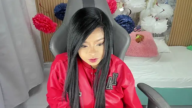 Lili 16 online show from September 2025 11:12:02 AM