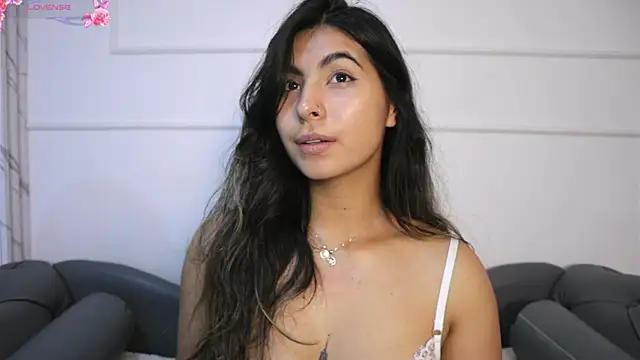 Snapshot of ShelleyMorell chatting on March 2025 03:40:01 PM ShelleyMorell online show from March 2025 03:40:01 PM