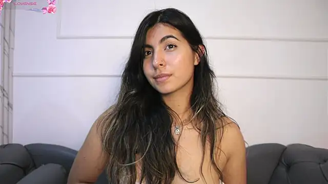 Snapshot of ShelleyMorell chatting on March 2025 06:45:02 PM ShelleyMorell online show from March 2025 06:45:02 PM