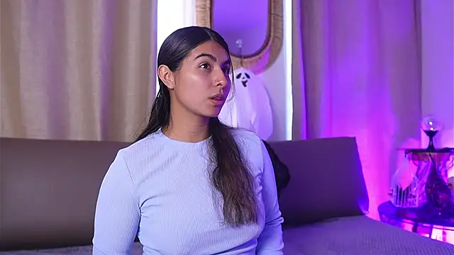 Snapshot of ShelleyMorell chatting on October 2025 02:29:01 PM ShelleyMorell online show from October 2025 02:29:01 PM