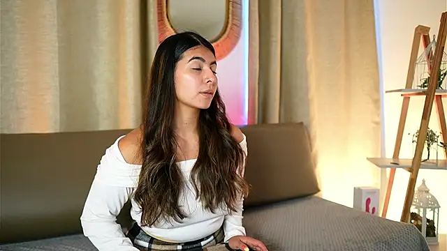 Snapshot of ShelleyMorell chatting on November 2025 12:51:01 PM ShelleyMorell online show from November 2025 12:51:01 PM