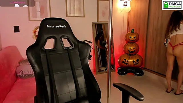 Snapshot of Lilabril chatting on October 2025 02:59:01 PM Lilabril online show from October 2025 02:59:01 PM