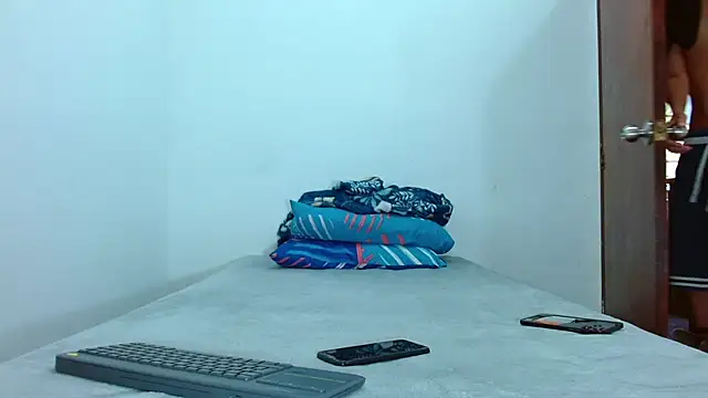 Lucho-Cole online show from July 2026 10:08:02 PM