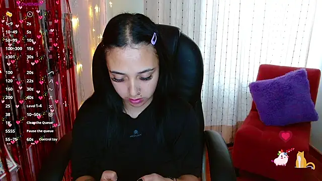 Snapshot of AmberGoddess_ chatting on November 2025 10:25:01 PM AmberGoddess online show from November 2025 10:25:01 PM