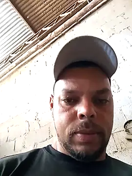 Snapshot of Widson321 chatting on October 2025 02:35:01 PM Widson321 online show from October 2025 02:35:01 PM