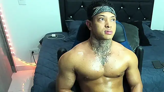 Stiven collins online show from February 2025 07:15:02 AM