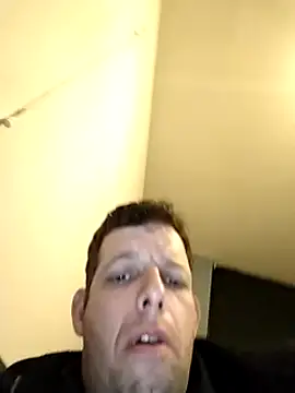 Knuffelstaaf123 online show from January 2025 05:20:02 AM