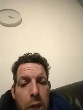 Knuffelstaaf123 online show from February 2025 10:30:01 PM