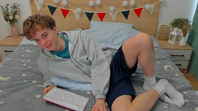 Fandi 777 online show from March 2025 08:54:02 AM