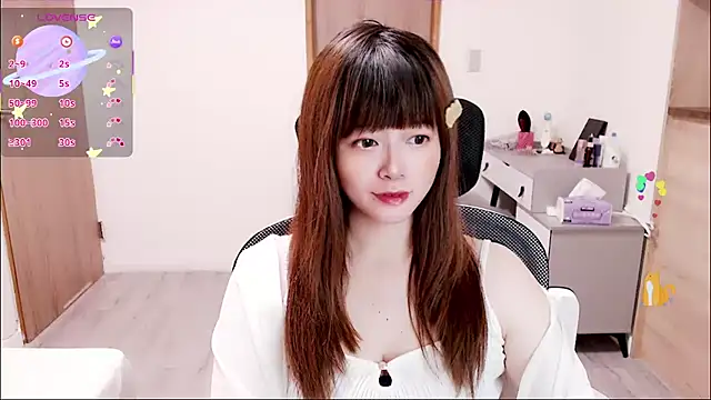 Snapshot of a0513 chatting on September 2025 03:14:01 PM a0513 online show from September 2025 03:14:01 PM