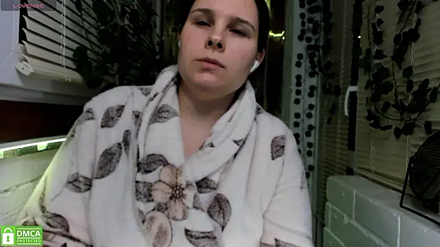 Snapshot of Candys_booty chatting on December 2024 09:57:01 PM Candys booty online show from December 2024 09:57:01 PM