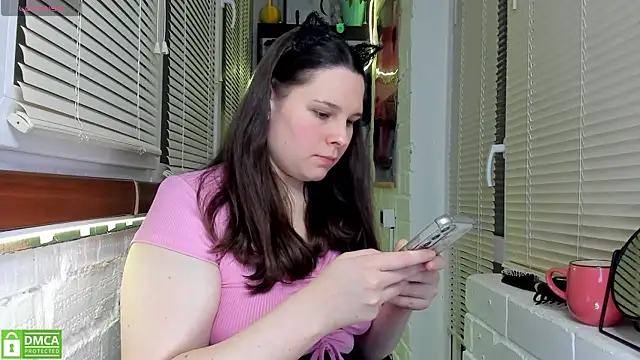 Snapshot of Candys_booty chatting on December 2024 09:33:01 PM Candys booty online show from December 2024 09:33:01 PM