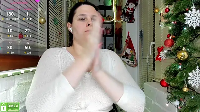 Snapshot of Candys_booty chatting on January 2025 10:05:01 PM Candys booty online show from January 2025 10:05:01 PM
