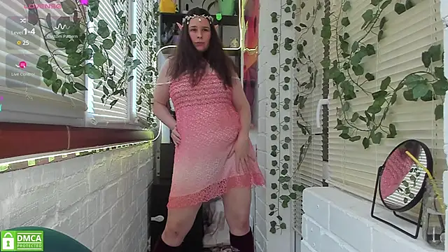 Snapshot of Candys_booty chatting on January 2025 12:33:01 AM Candys booty online show from January 2025 12:33:01 AM