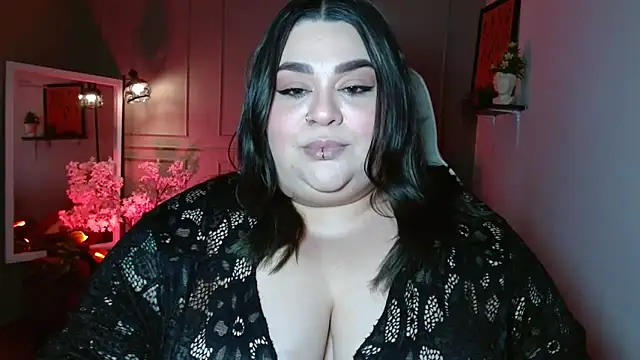 tiffany laurens online show from December 2025 05:27:02 AM