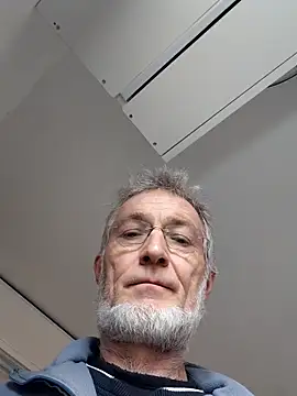 Snapshot of 60philippe chatting on February 2026 10:11:01 AM 60philippe online show from February 2026 10:11:01 AM