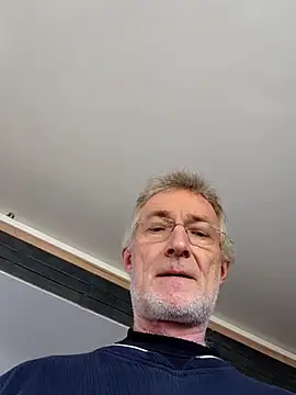 Snapshot of 60philippe chatting on March 2026 02:35:02 PM 60philippe online show from March 2026 02:35:02 PM