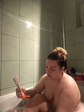 MikySWeet7 online show from October 2025 10:10:01 PM