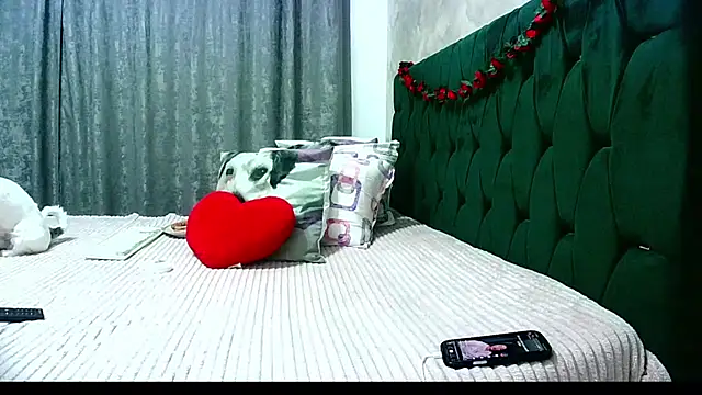 Snapshot of MikySWeet7 chatting on July 2026 05:20:01 PM MikySWeet7 online show from July 2026 05:20:01 PM