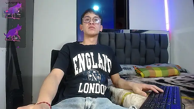 Mr daren  online show from January 2025 05:28:02 PM