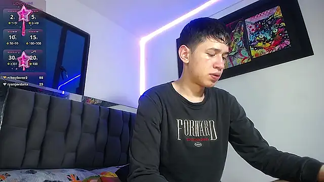 Mr daren  online show from March 2025 01:02:02 AM