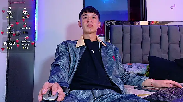 Mr daren  online show from September 2025 04:17:01 PM