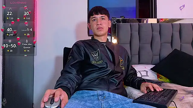 Mr daren  online show from September 2025 06:20:01 PM