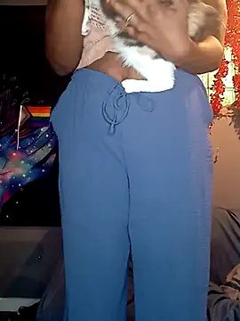 AmazonianMistress online show from September 2025 04:20:01 PM