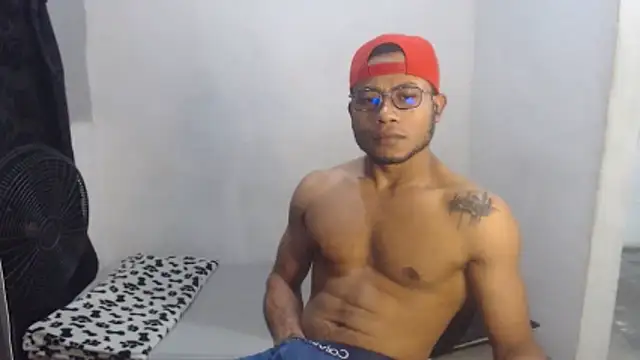 grandominantex1 online show from December 2025 10:58:02 PM