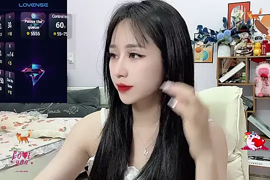  LLisa  online show from December 2024 03:01:01 PM