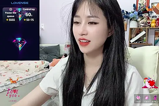  LLisa  online show from December 2024 09:52:01 PM