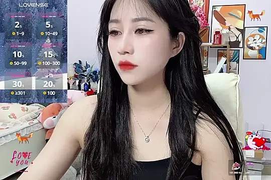  LLisa  online show from February 2025 09:19:02 PM