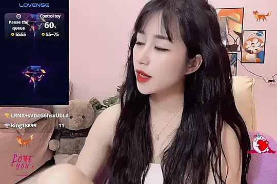  LLisa  online show from March 2025 05:20:01 PM