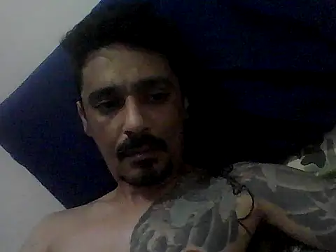 Snapshot of men1411 chatting on June 2026 01:10:02 AM men1411 online show from June 2026 01:10:02 AM