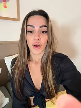 Snapshot of Alisa-Marie chatting on November 2025 11:40:02 AM Alisa-Marie online show from November 2025 11:40:02 AM