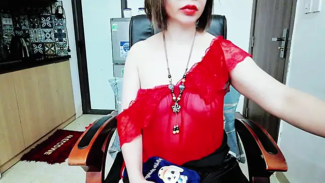 Miu-Le online show from November 2025 06:51:02 PM