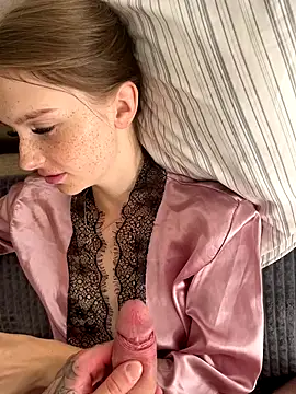 lovelly molly online show from September 2025 07:41:01 AM