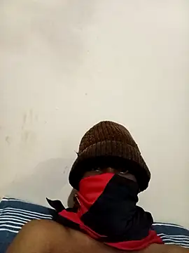 Snapshot of Smash018 chatting on September 2025 11:06:02 PM Smash018 online show from September 2025 11:06:02 PM