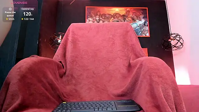 Snapshot of Megan_wolf1_ chatting on October 2025 03:27:01 AM Megan wolf1  online show from October 2025 03:27:01 AM