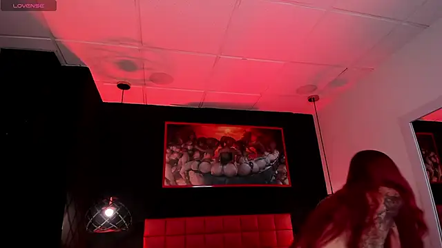 Megan wolf1  online show from November 2025 03:41:01 AM