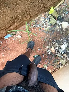 Black-mamba-madingo online show from October 2025 07:14:01 AM